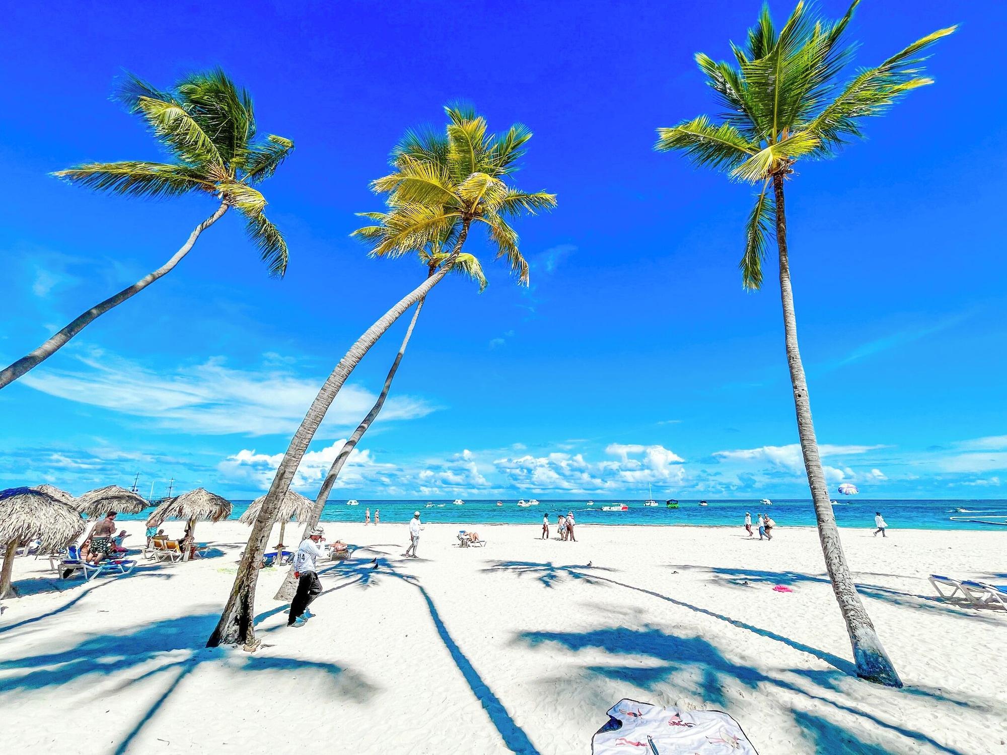 Playa Beach Apartments Paradise