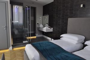 Renta Vacacional - Place 24 Suites & Wellness
