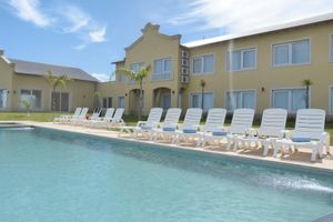 Alojamiento - Hotel Howard Johnson Trenque Lauquen