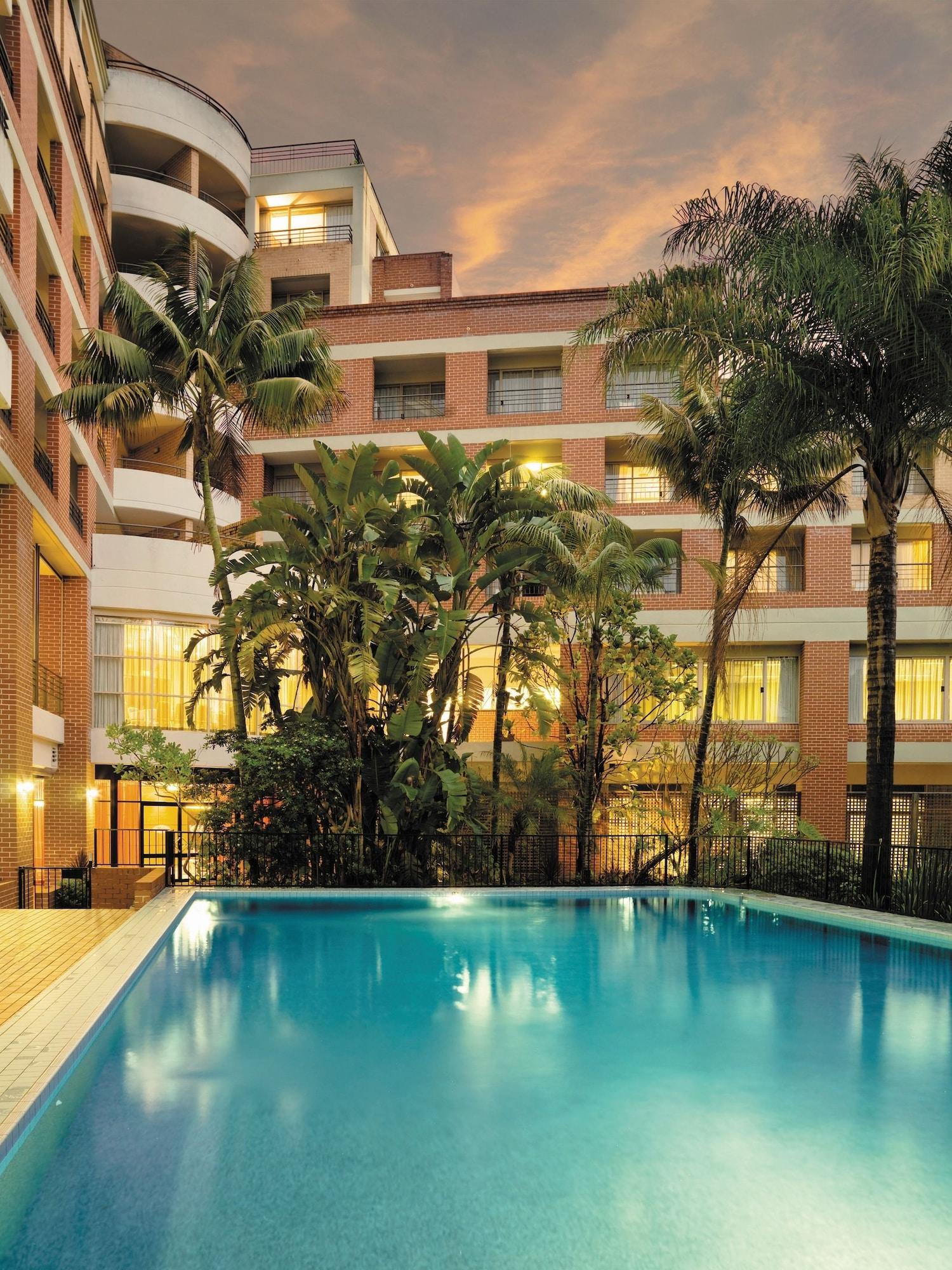Spa Adina Apartment Hotel Sydney Surry Hills