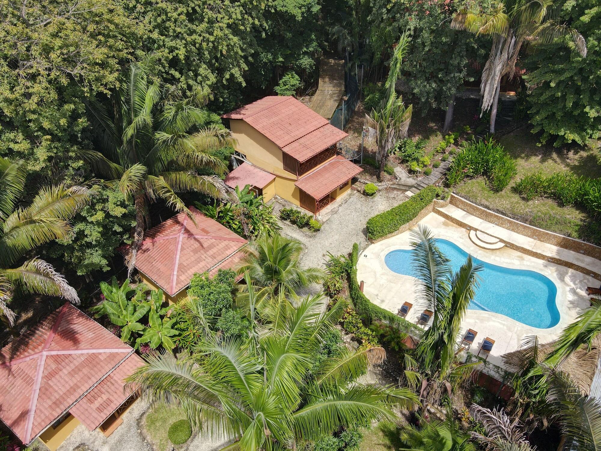 Vista Exterior Esencia Hotel & Villas