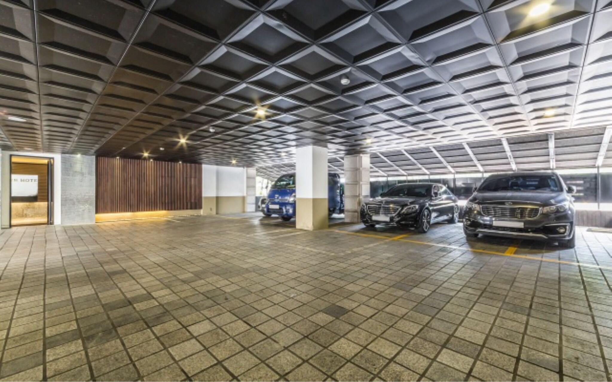 Vista Exterior Rampart Hotel