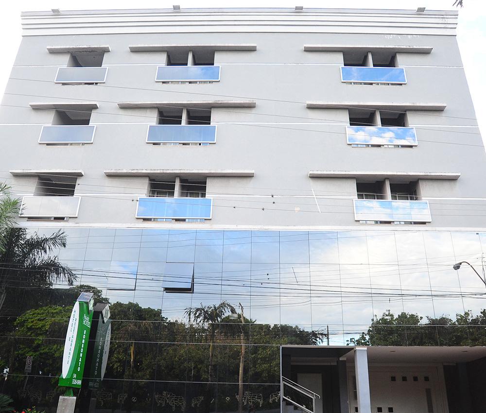 Vista Exterior BOMBONATO HOTEL - Fácil Acesso ao Aeroporto e parque de Exposições ABCZ