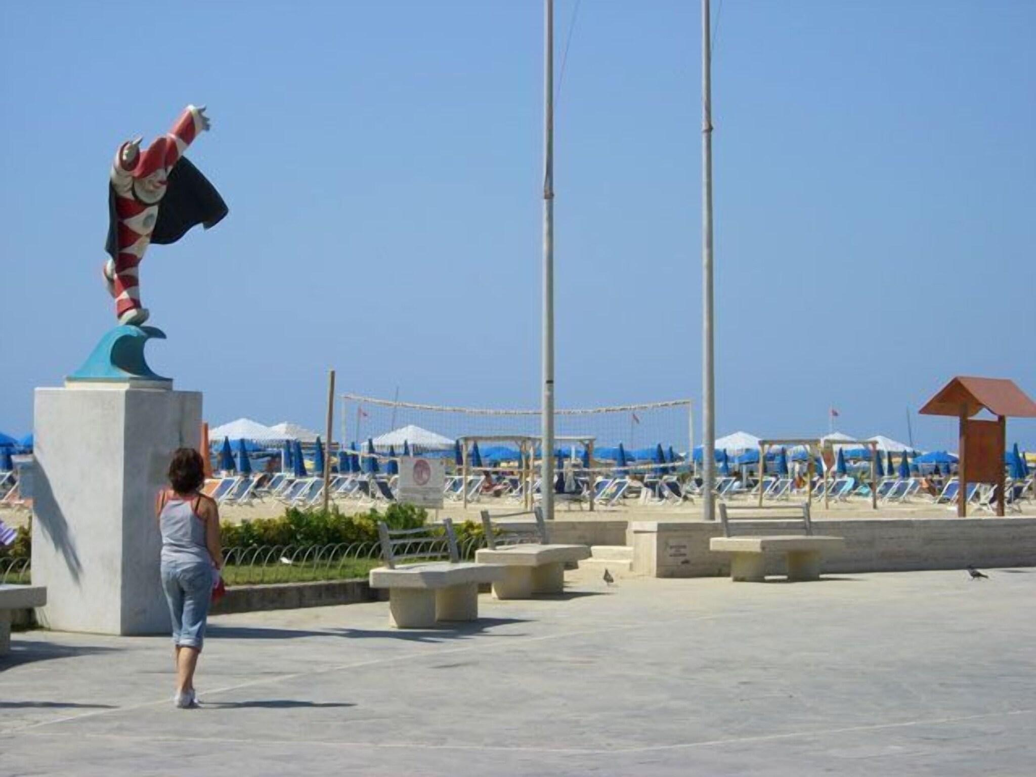 Vista Exterior Hotel Bella Riviera