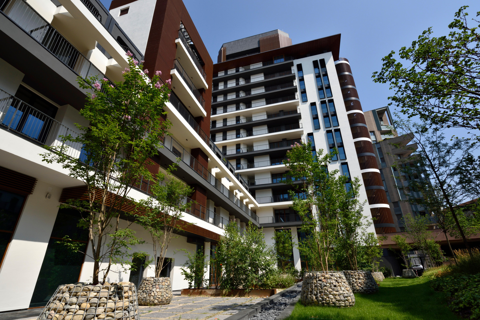 Vista Exterior Milano Verticale | UNA Esperienze