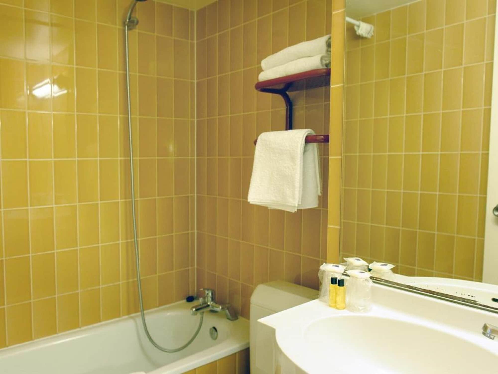 Equipamiento de Habitación New Hôtel Saint Lazare