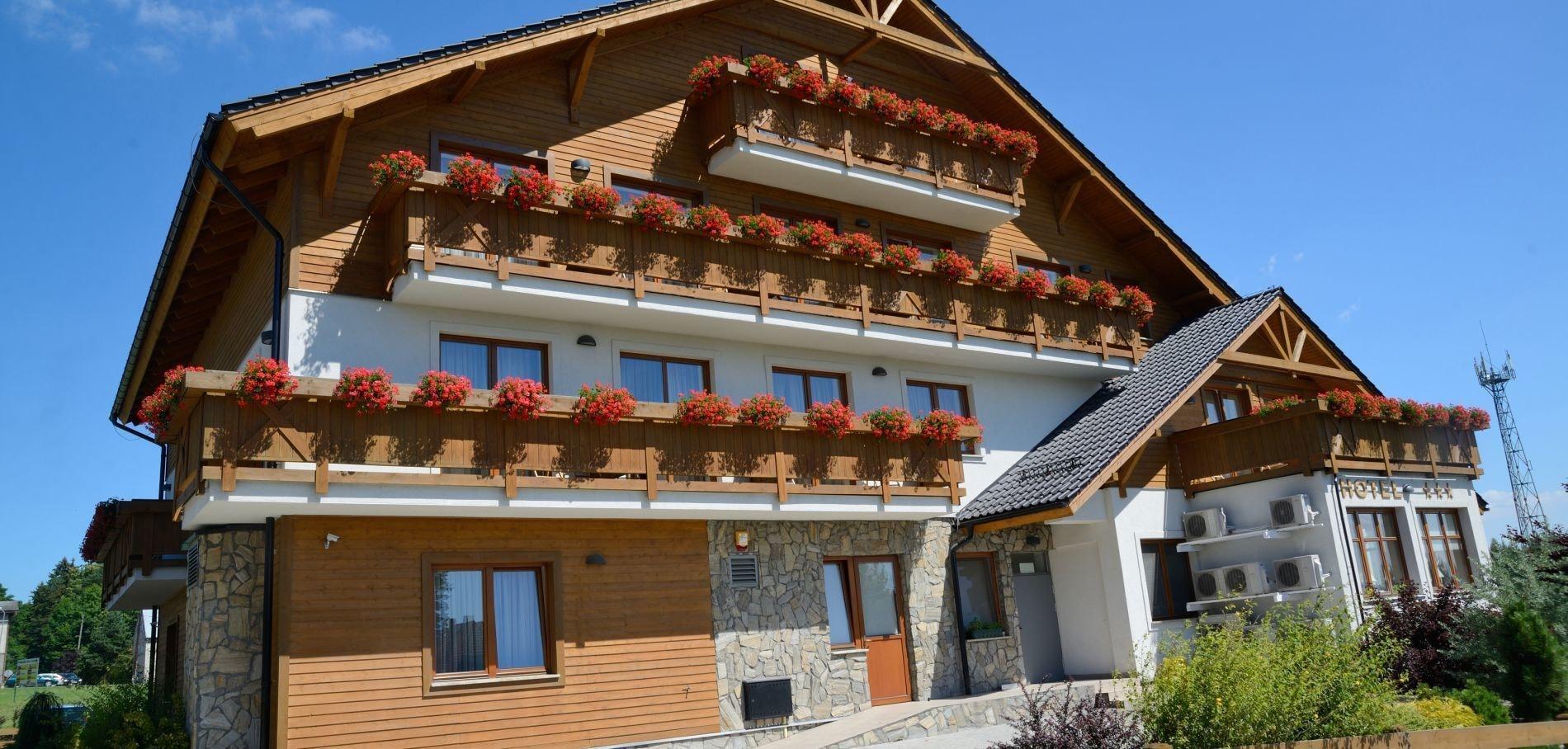 Vista Exterior Hotel Alpejski