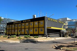 Alojamiento - Riviera Hotel