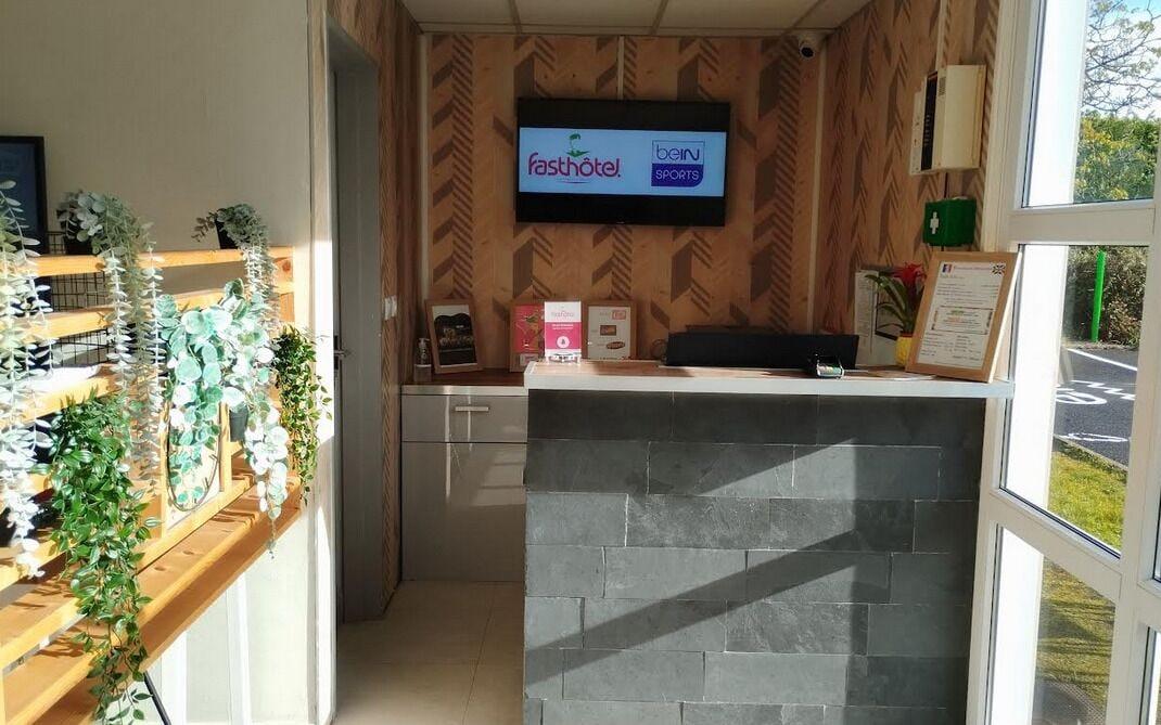 Vista Lobby Fasthôtel Clermont Ferrand Hôtel