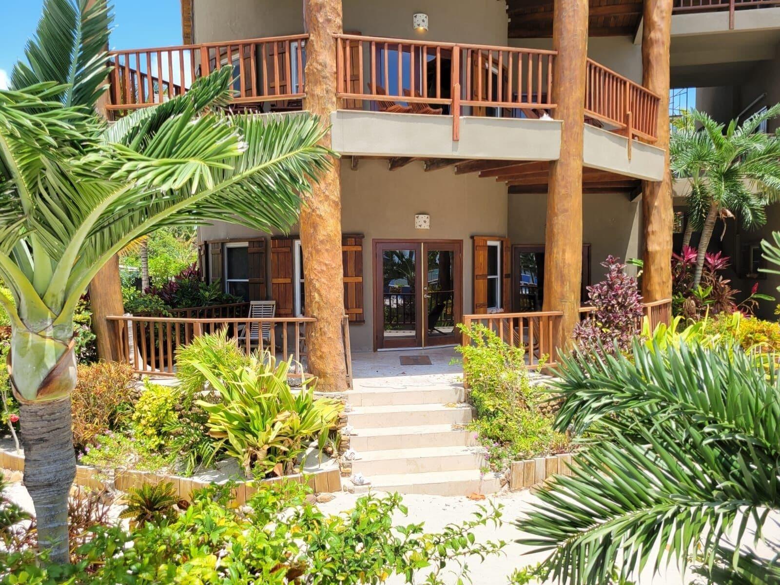 Vista Exterior Indigo Belize 4a 3 Bedroom Condo by RedAwning