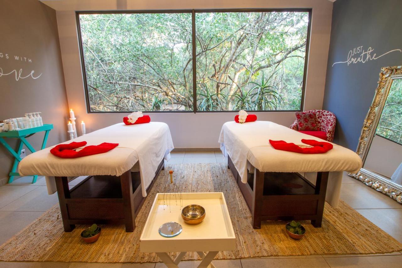 Instalaciones Recreativas Emdoneni Lodge