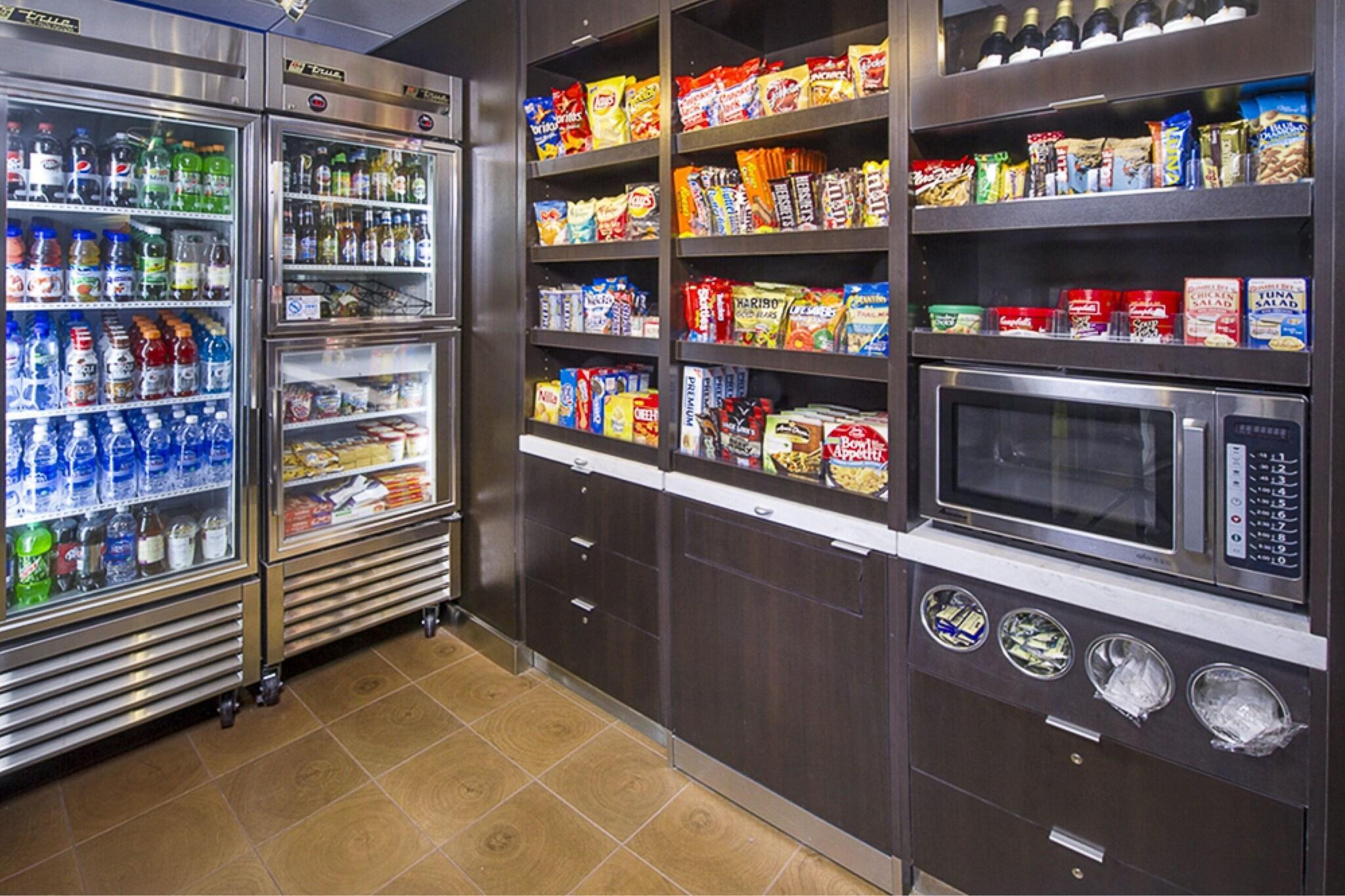 Vista Exterior Courtyard by Marriott Richmond Northwest