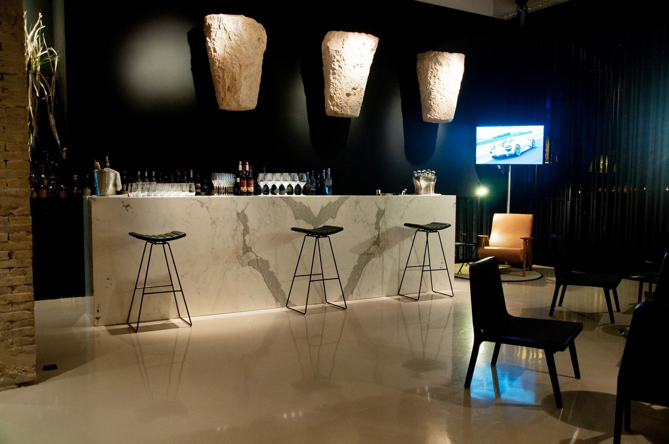 Bar/Salón Caro Hotel