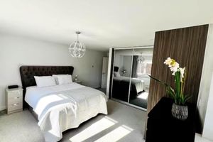 Alquiler Vacacional - Horley Hideaway - 4 Bedroom House- Sleeps 7