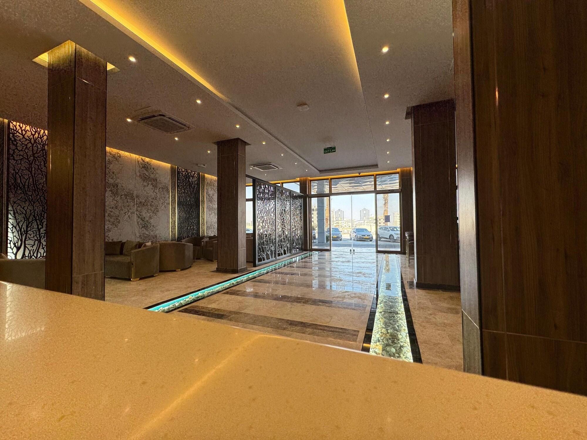 Vista Lobby Royal Plaza Hotel - Duqm