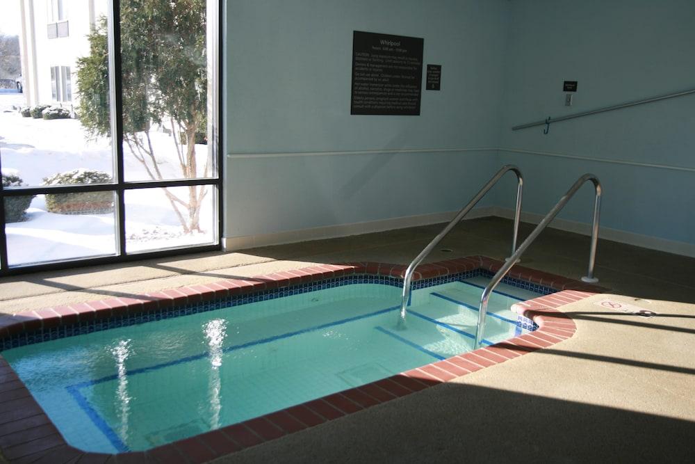 Vista Piscina Hampton Inn Chicago Elgin I 90