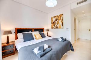 Alquiler Vacacional - 2 Bedrooms - Sleeps 4 - Garden and Pool With View