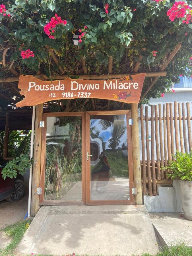 Vista Exterior Pousada Divino Milagre
