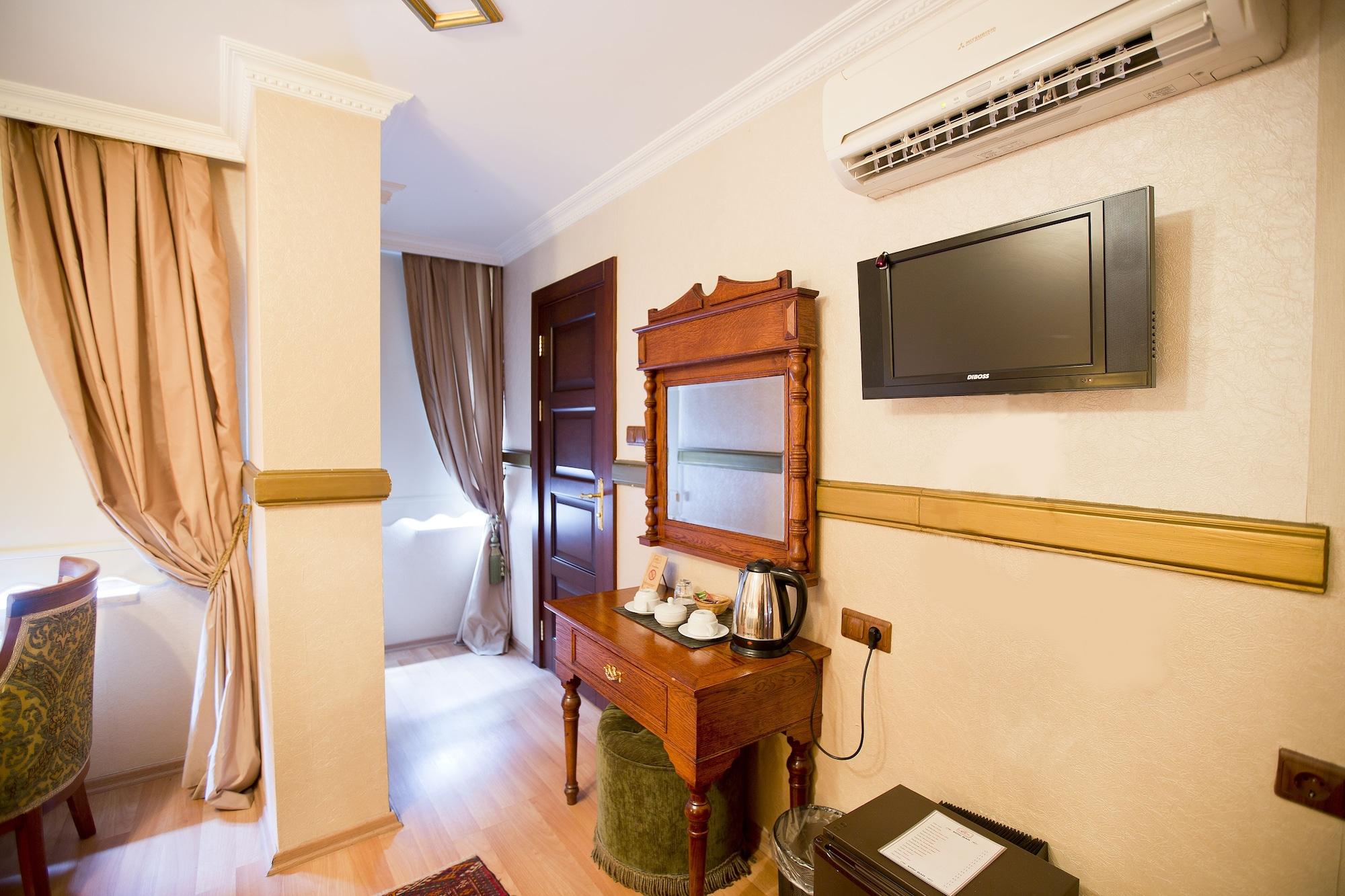Set de Habitación Aruna Hotel