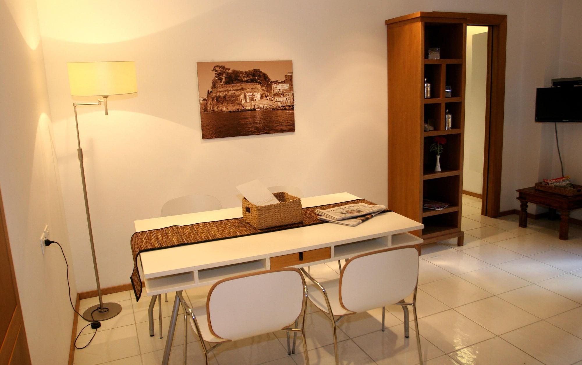 Equipamiento de Habitación Rota Suites