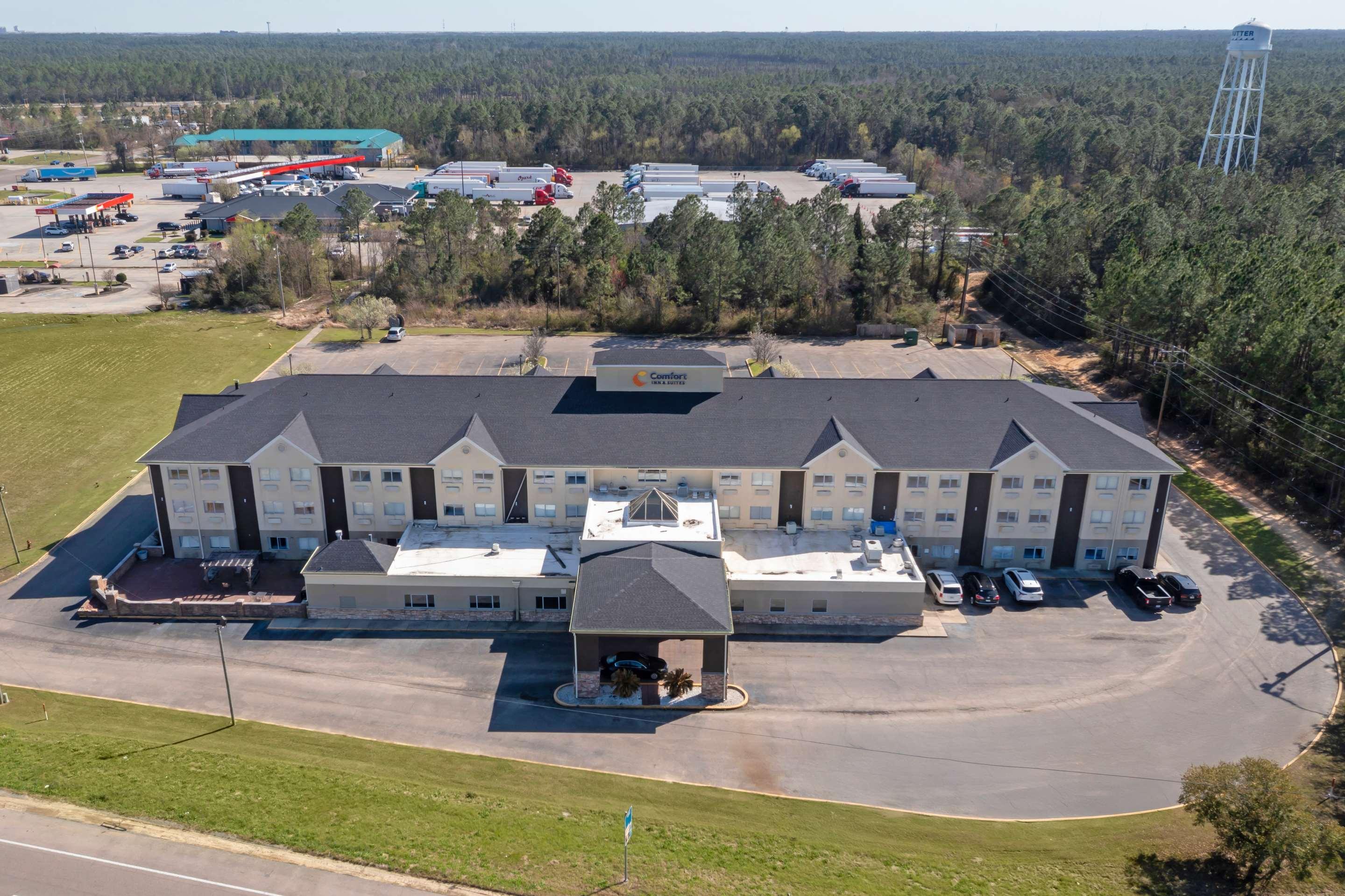 Vista Exterior Comfort Inn & Suites Crystal Inn Sportsplex