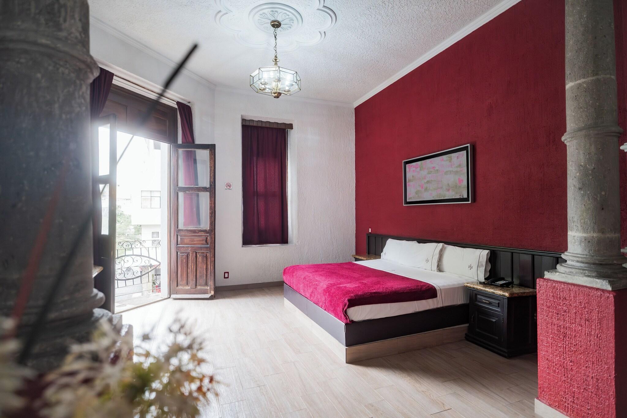 Varios Hotel Don Quijote Plaza