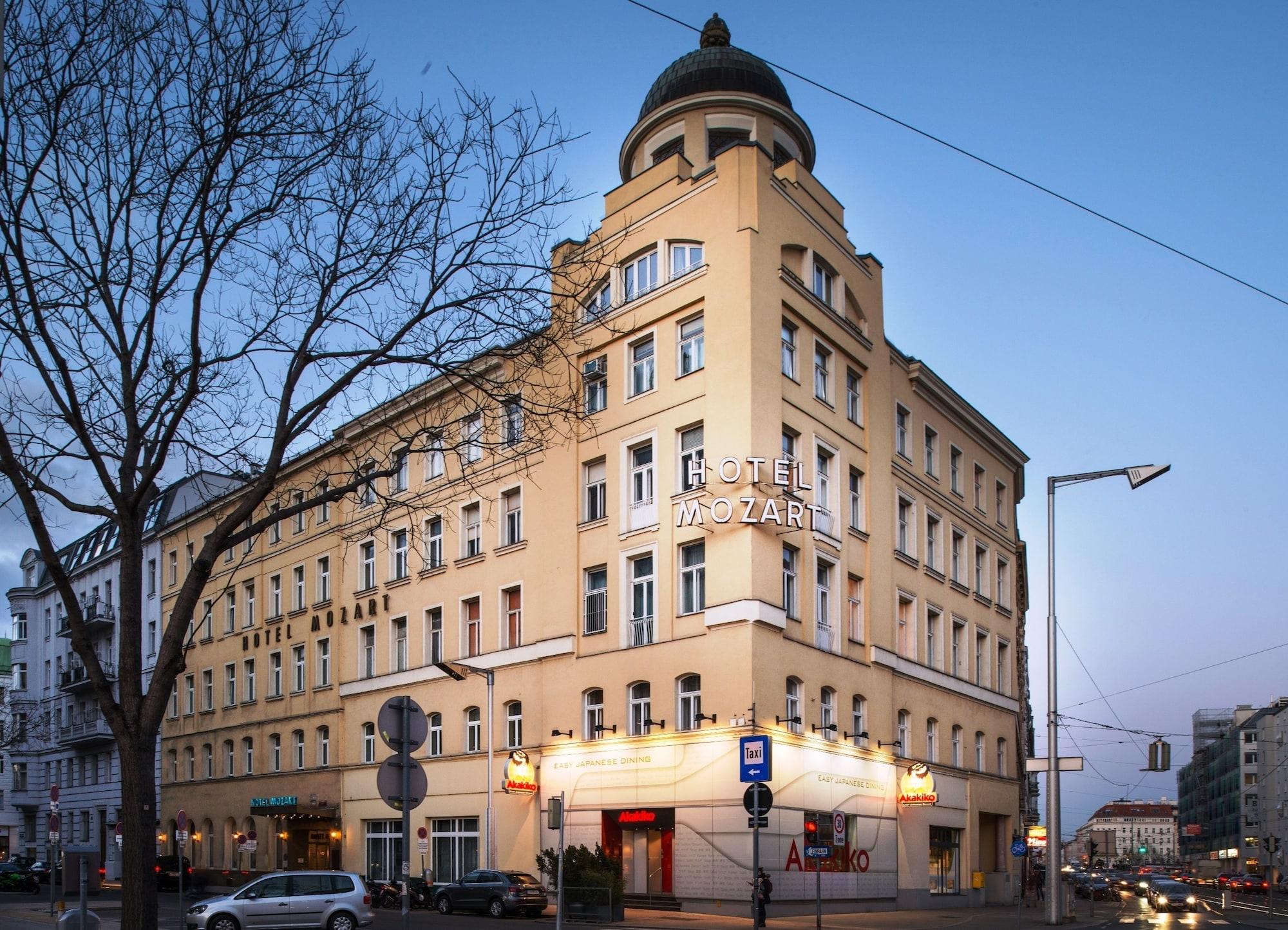Vista Exterior Hotel Mozart
