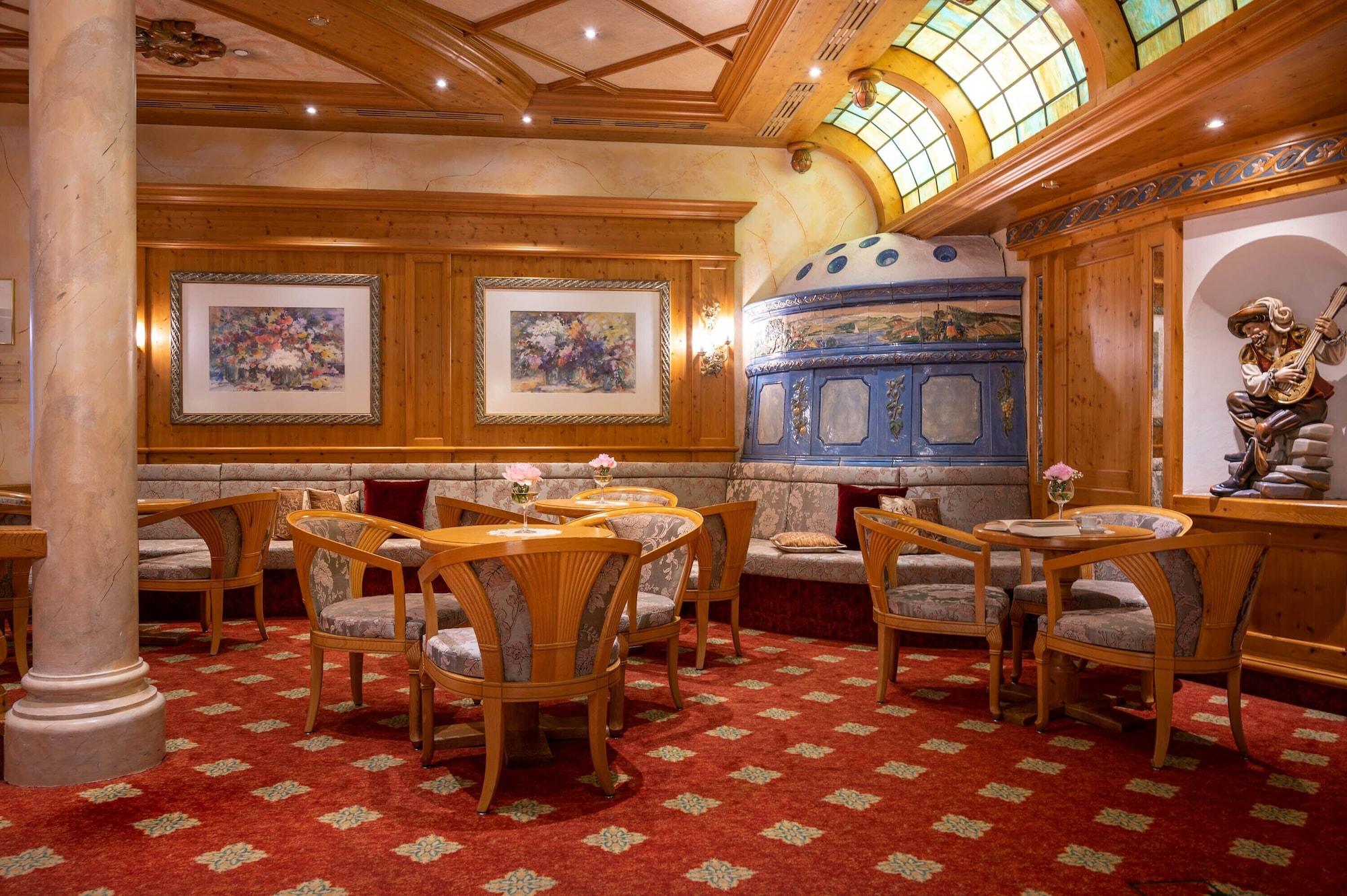 Vista Lobby Ringhotel Krone Schnetzenhausen