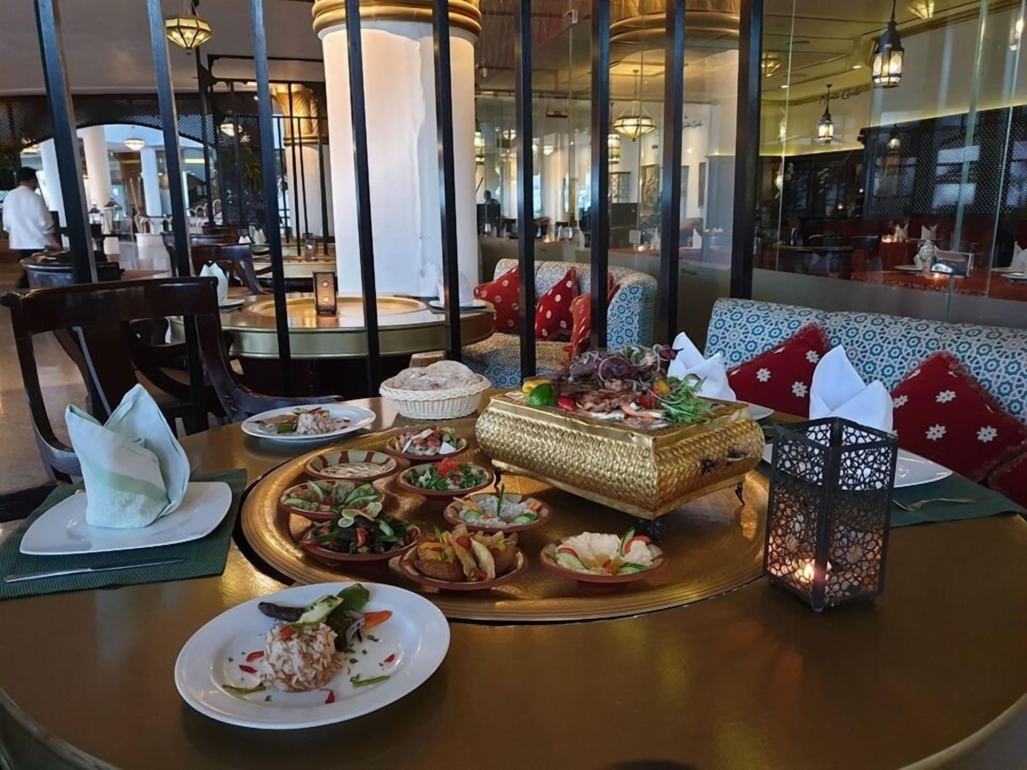 Restaurant Royal Monte Carlo Sharm El Sheikh - Adults only