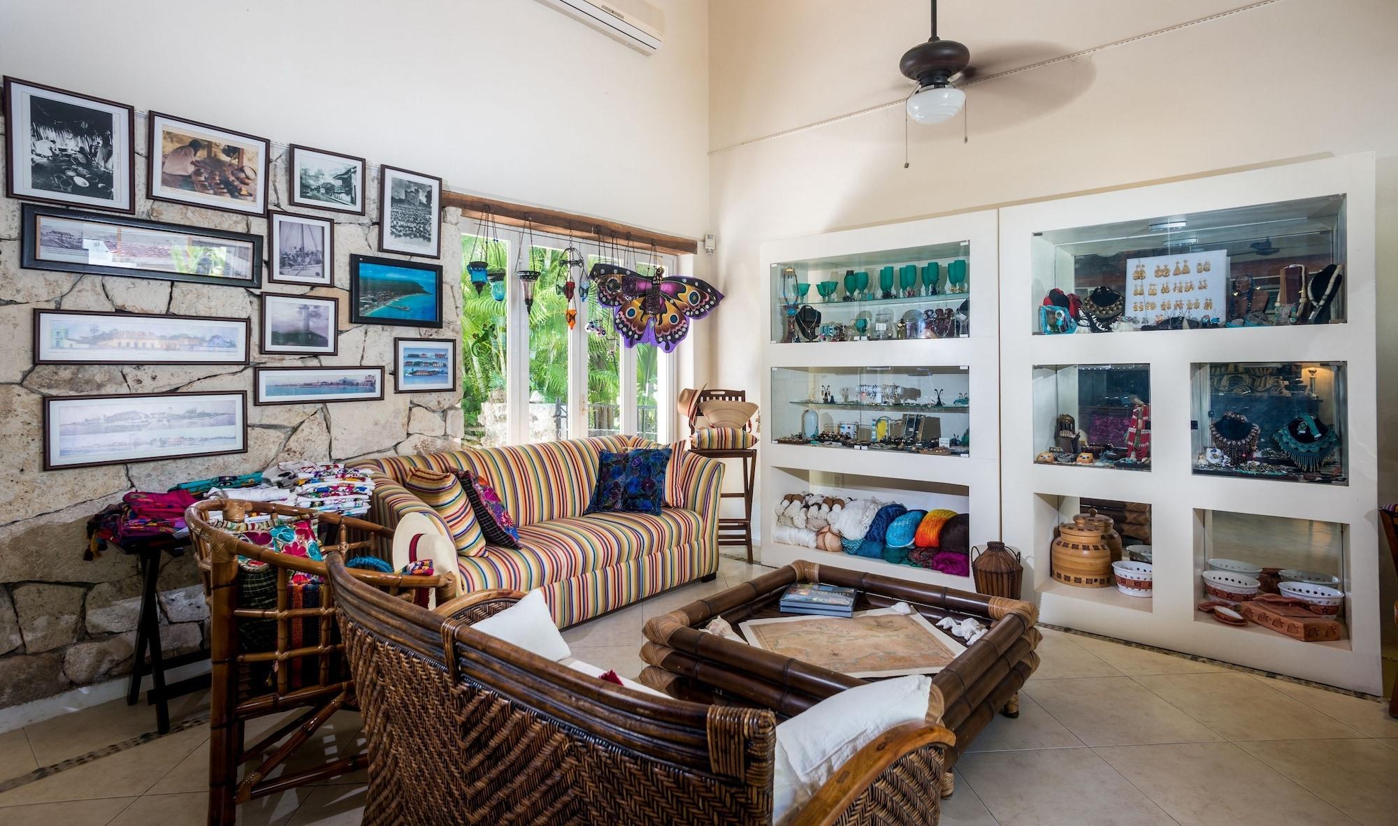 Vista Lobby Villas El Encanto Cozumel