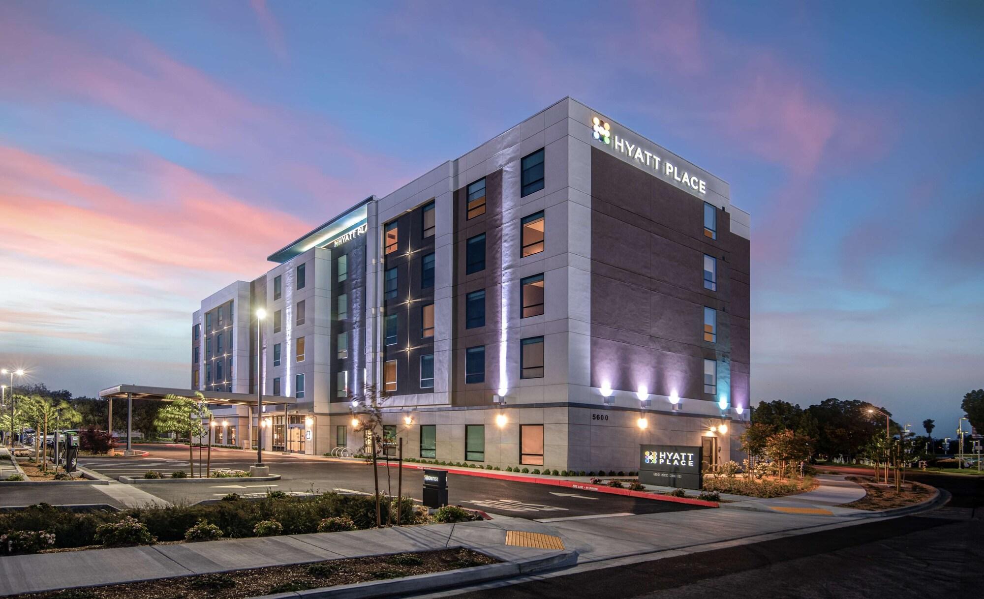 Vista Exterior Hyatt Place Newark/Silicon Valley