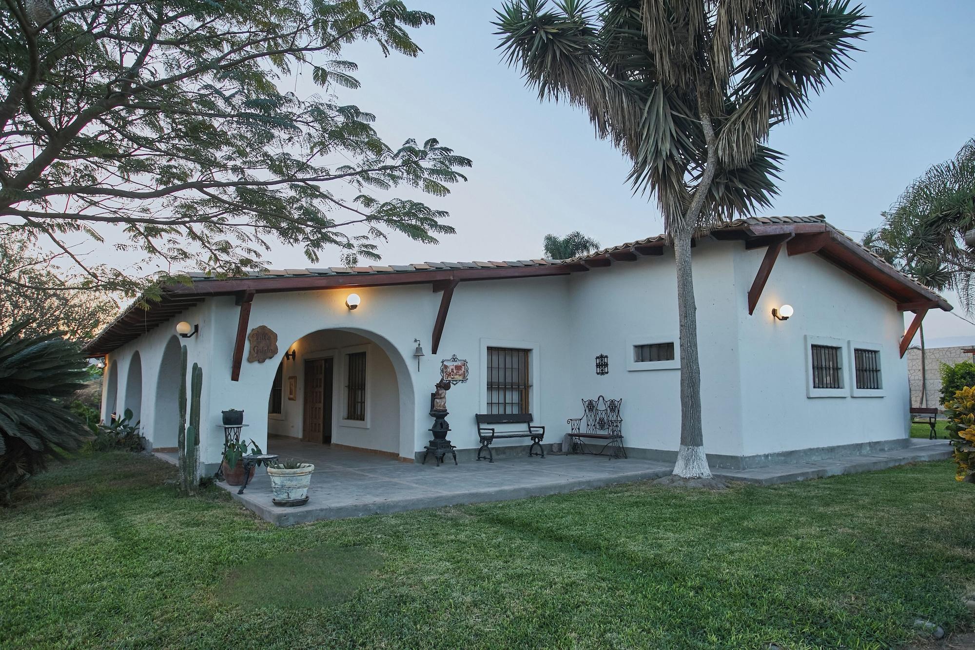 Vista Exterior Nature Retreat 4BR with Pool in Cañete