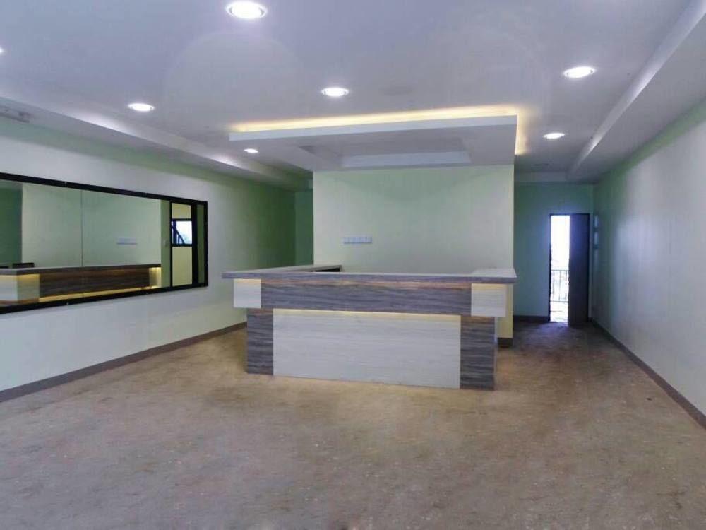 Vista Lobby Oppa 28