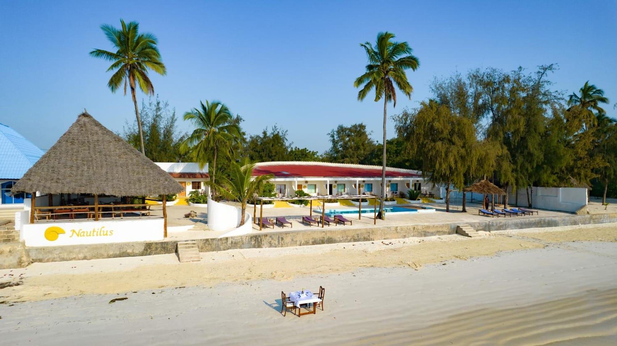 Vista Exterior Nautilus Boutique Hotel