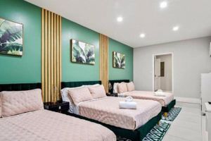 Alquiler Vacacional - The Lagoon Miami's Exclusive Glam Grotto
