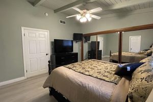 Alquiler Vacacional - Huge Backyard sparkling pool