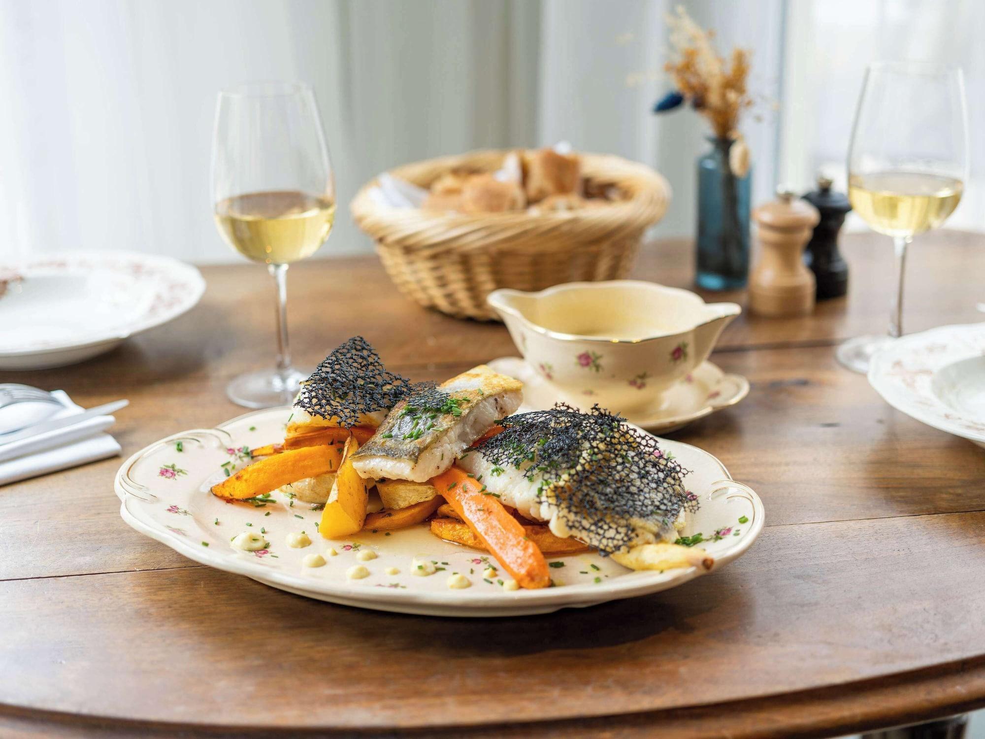 Restaurant Demeures de campagne Parc du Coudray – Mercure