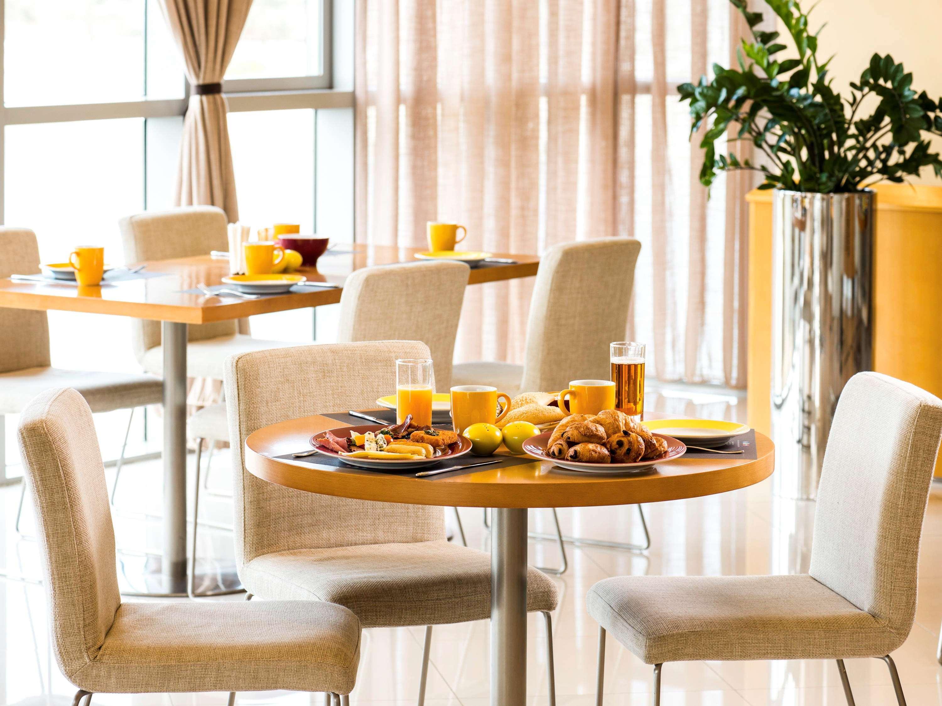 Restaurant ibis Abu Dhabi Gate