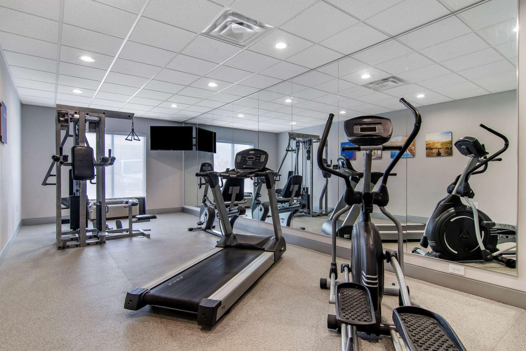 Gimnasio Comfort Suites McDonough Atlanta South
