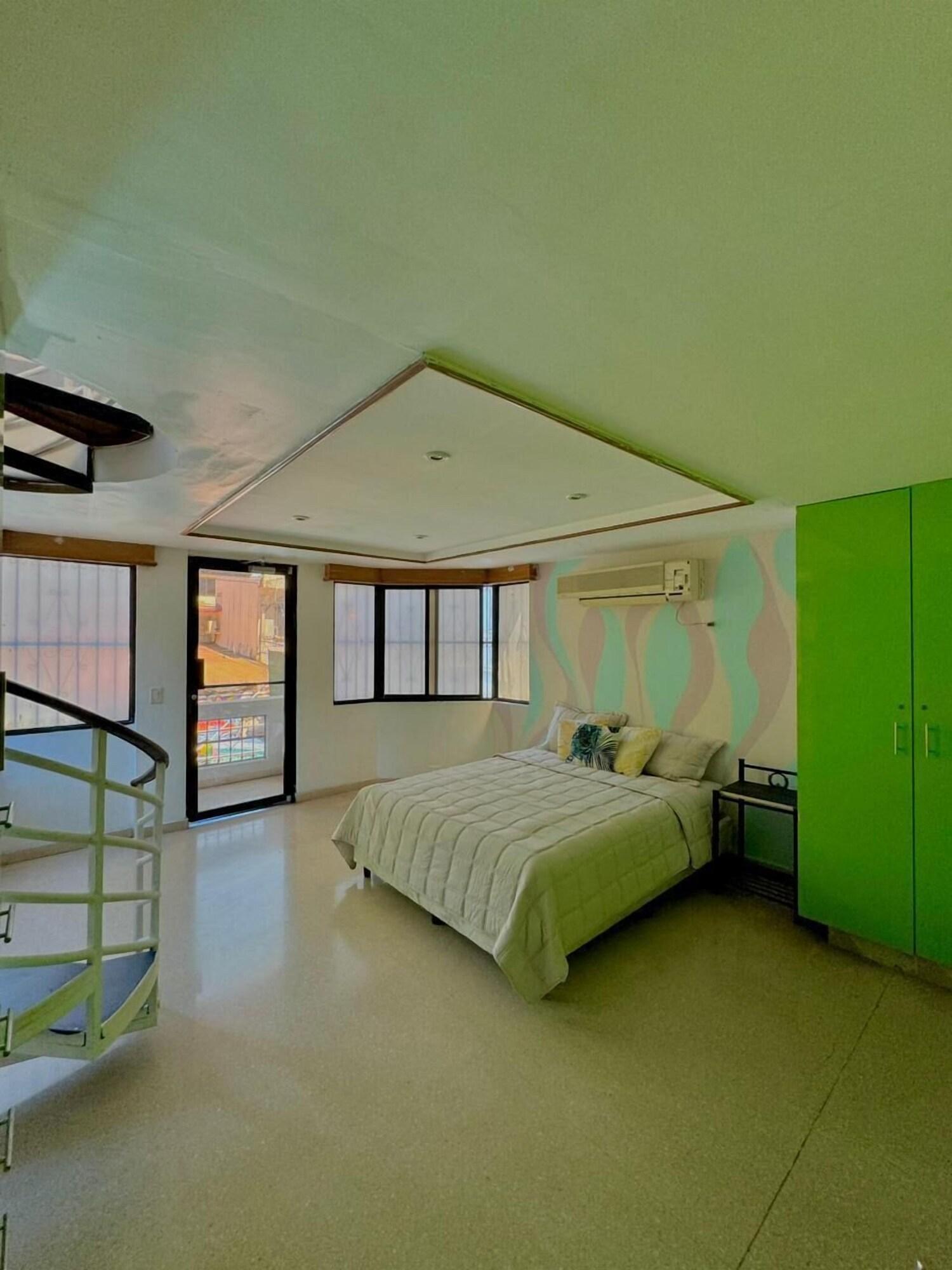 Varios Panamá Experience Hostel
