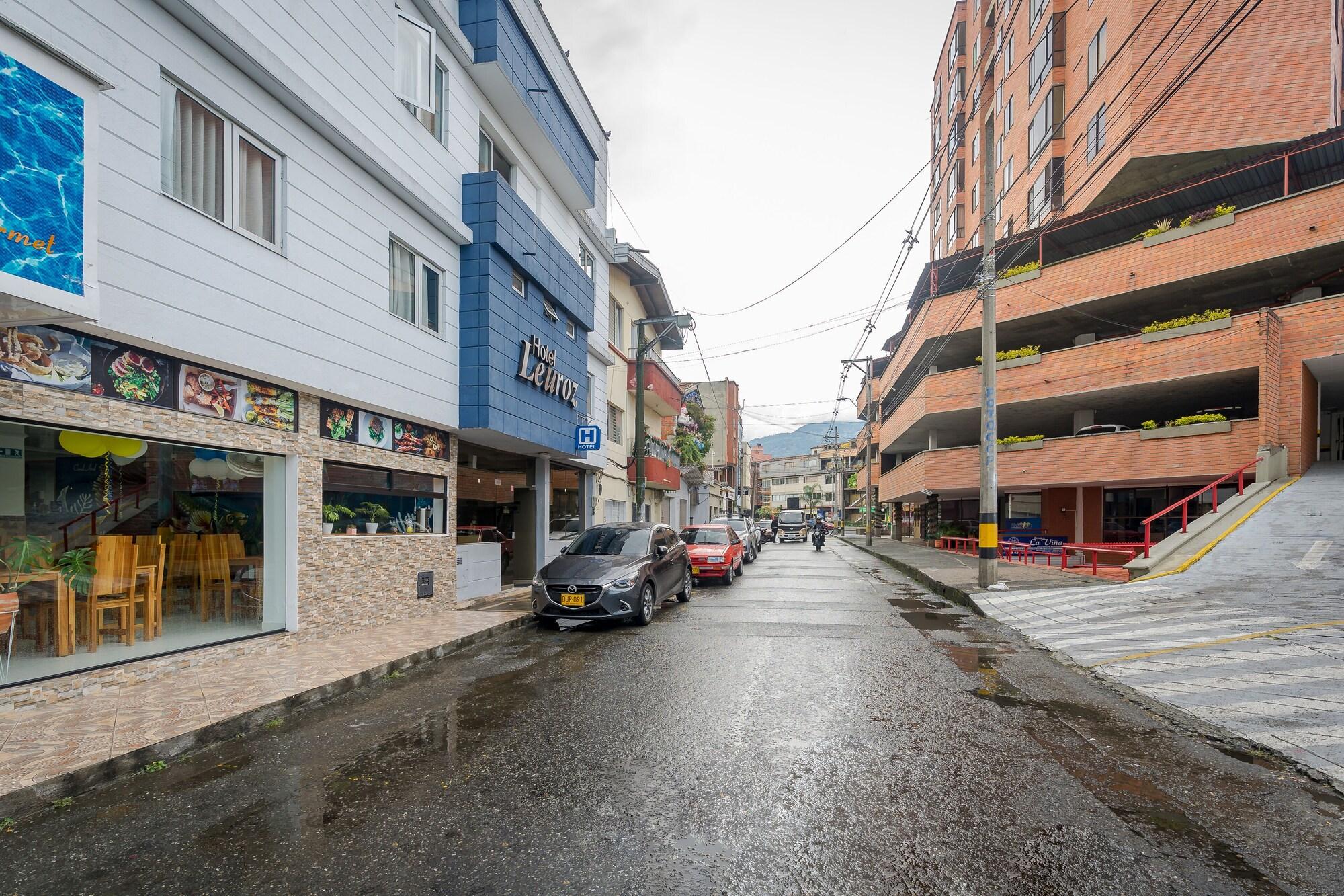 Vista Exterior Hotel Ayenda Leuroz 1259