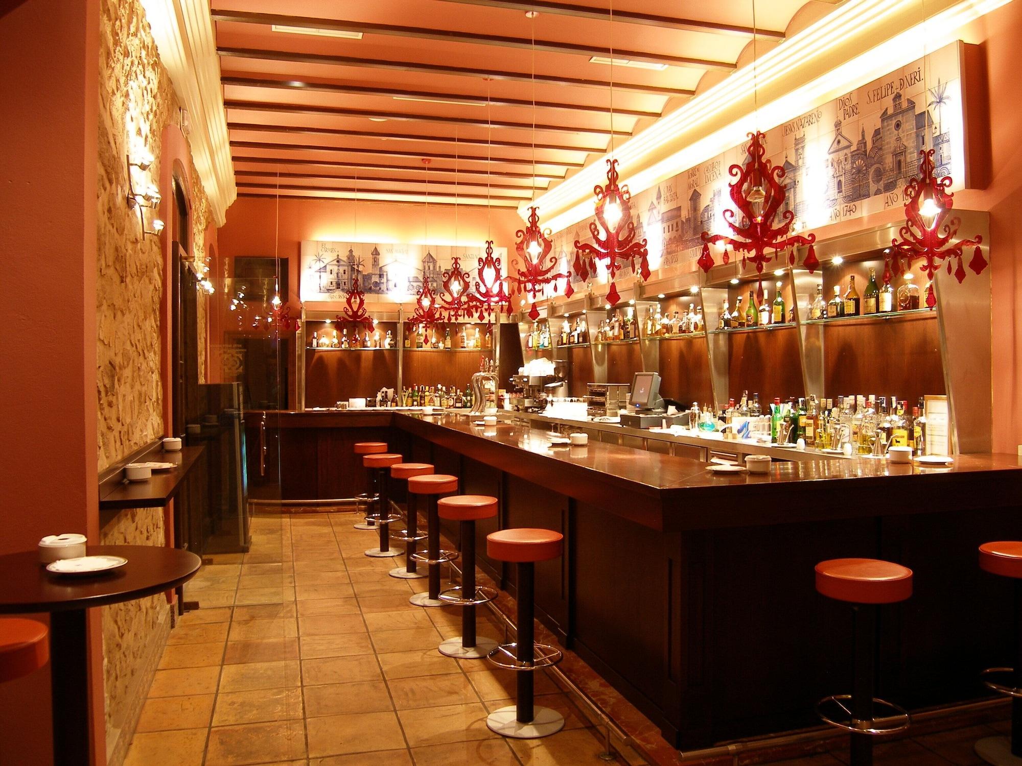 Bar/Salón Hotel Santo Domingo Lucena