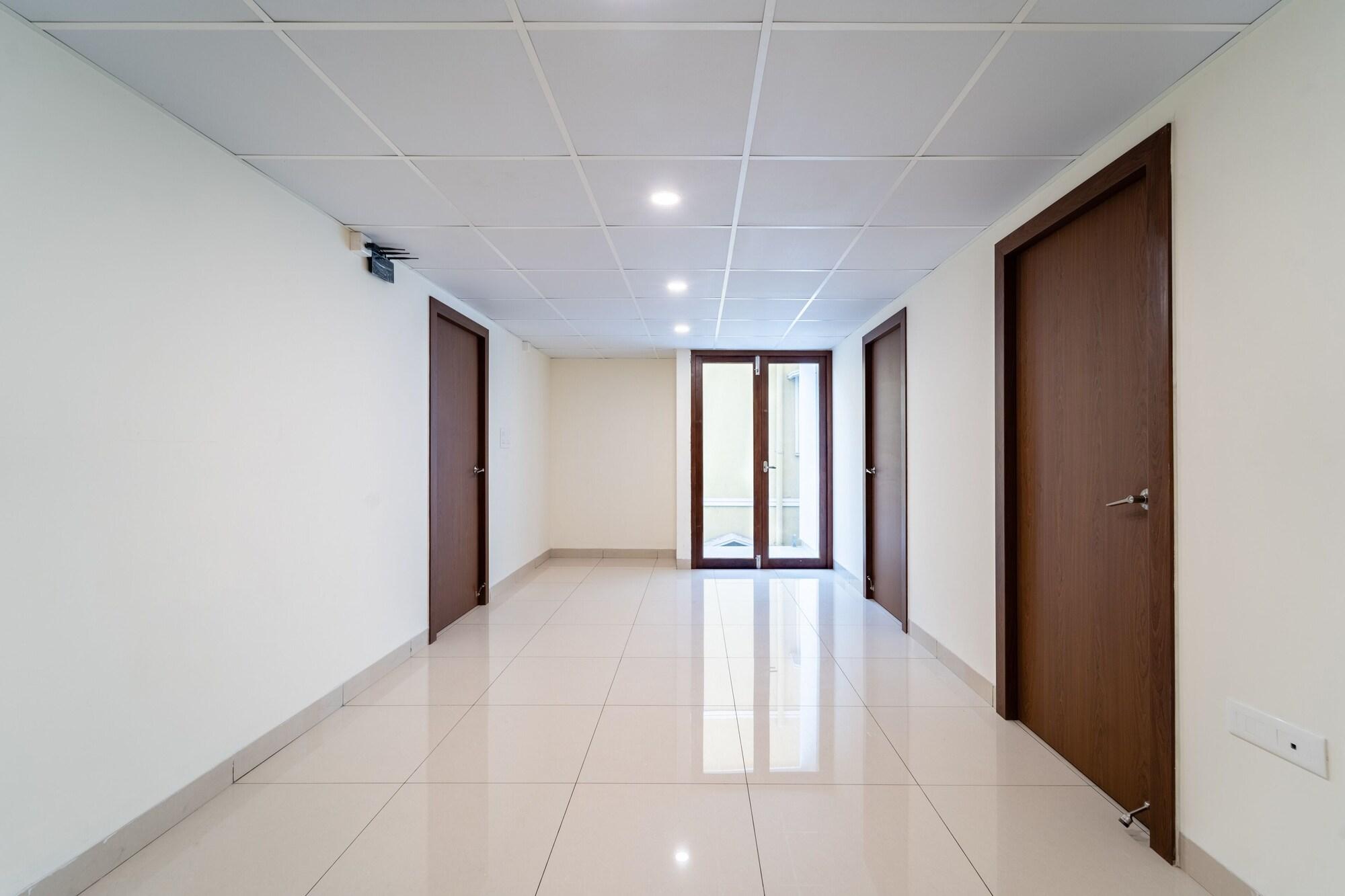 Varios Rolling space