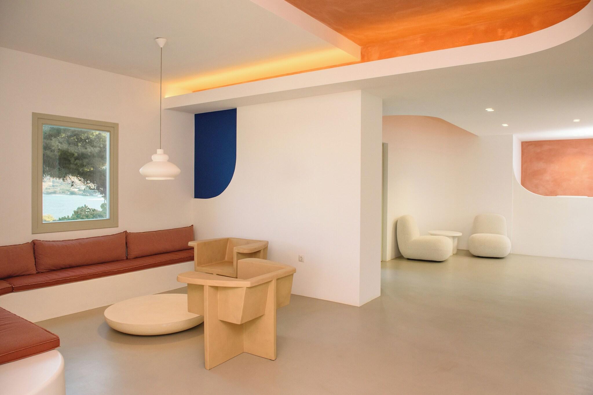 Vista Lobby Yperia Hotel