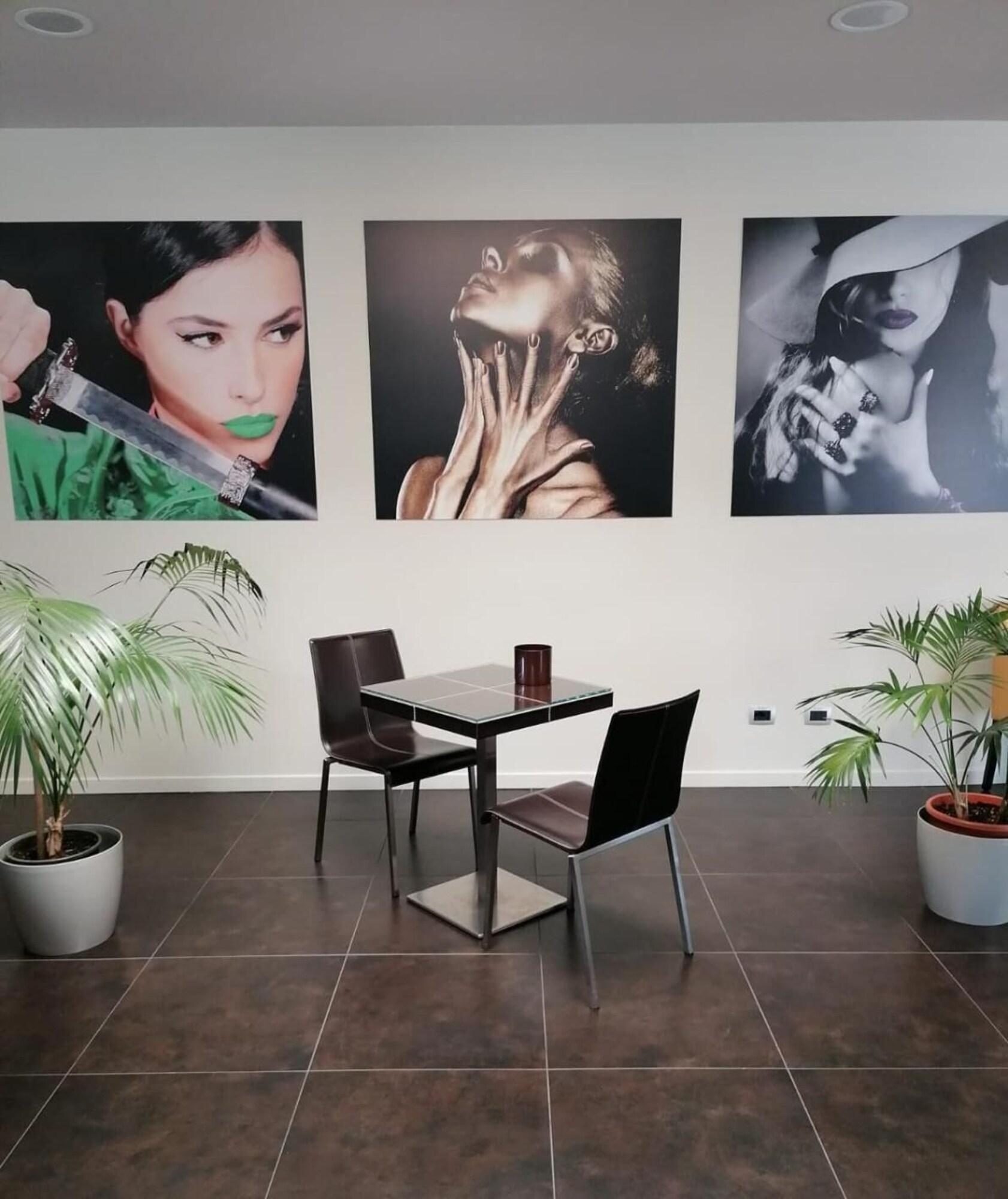 Vista Lobby Hotel Camelia