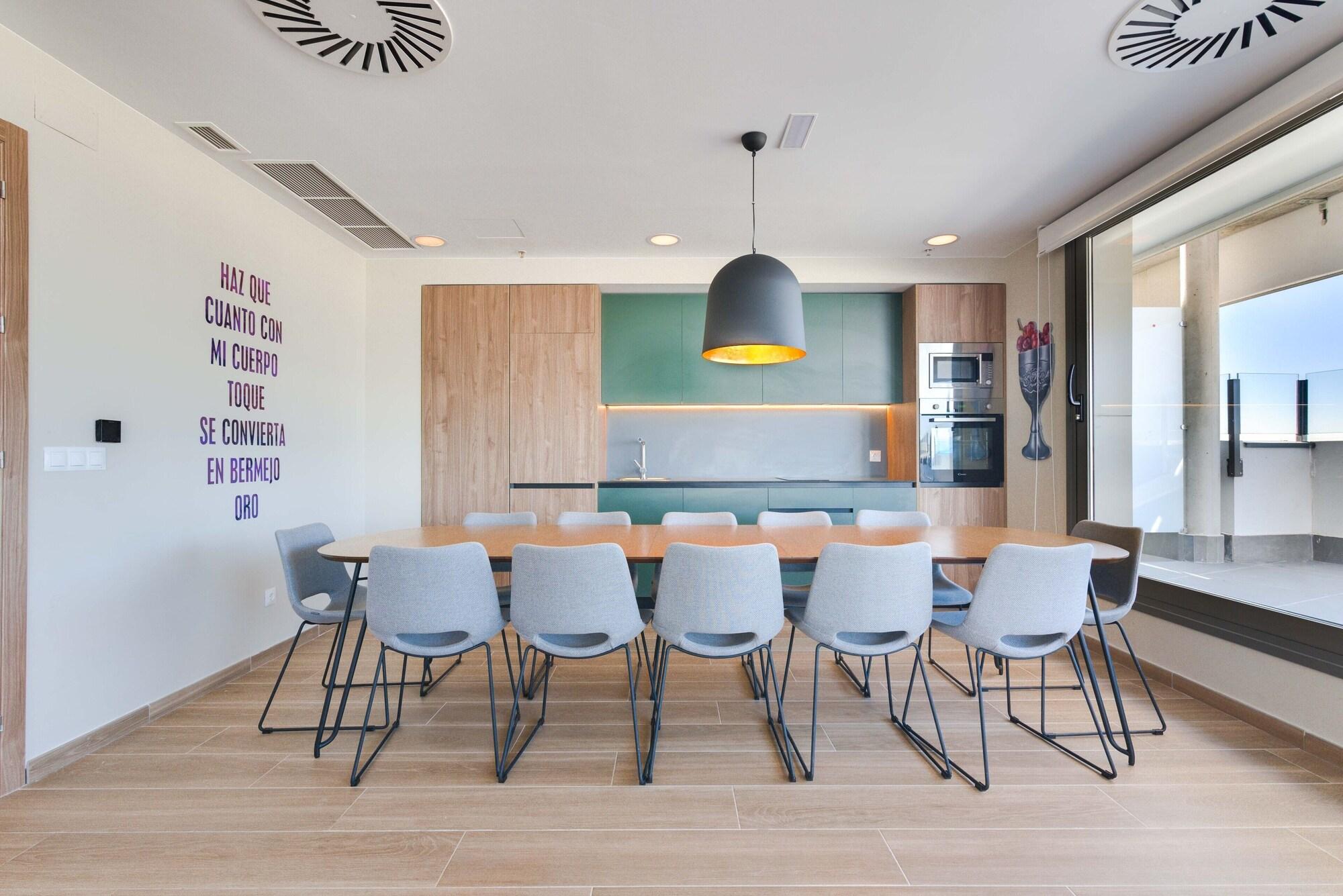 Vista Lobby Livensa Living Studios Madrid Alcobendas