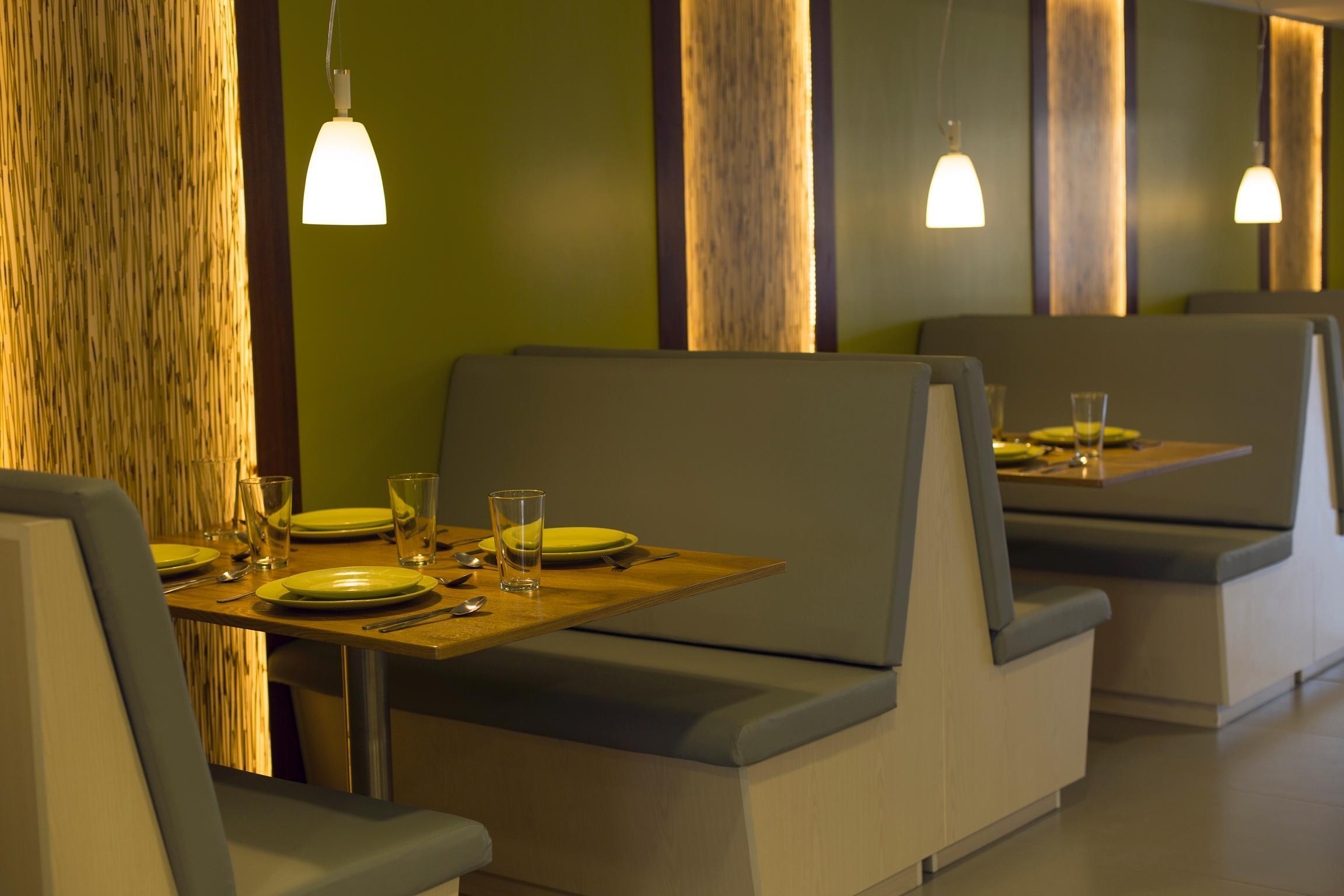 Restaurant Mercosur Universitas Apart Hotel
