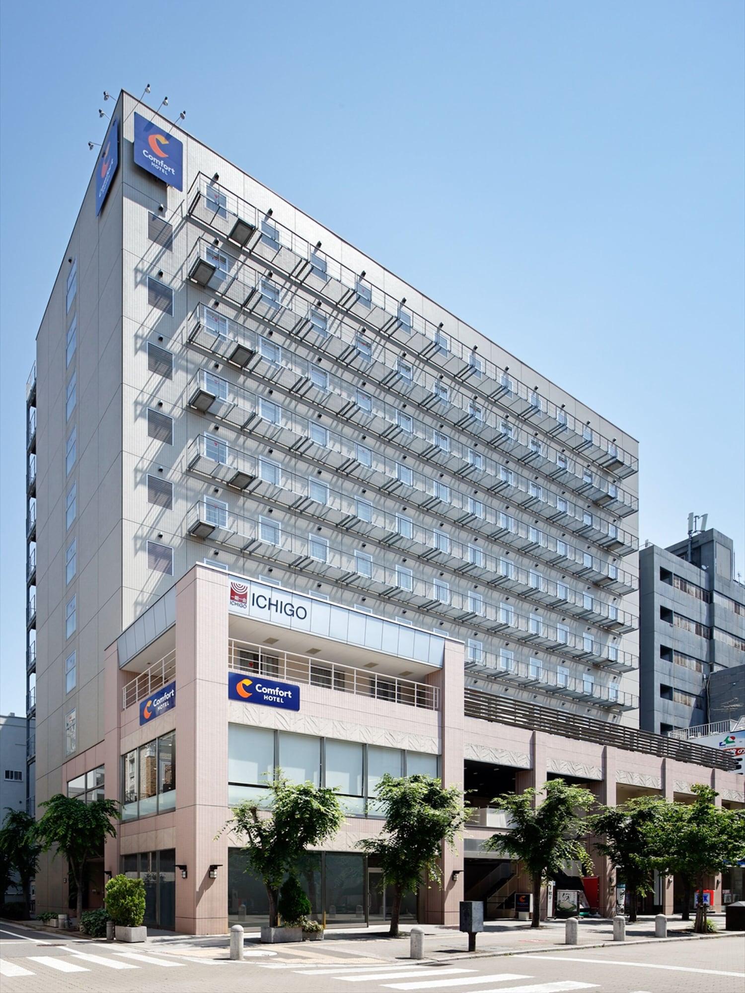 Vista Exterior Comfort Hotel Osaka Shinsaibashi