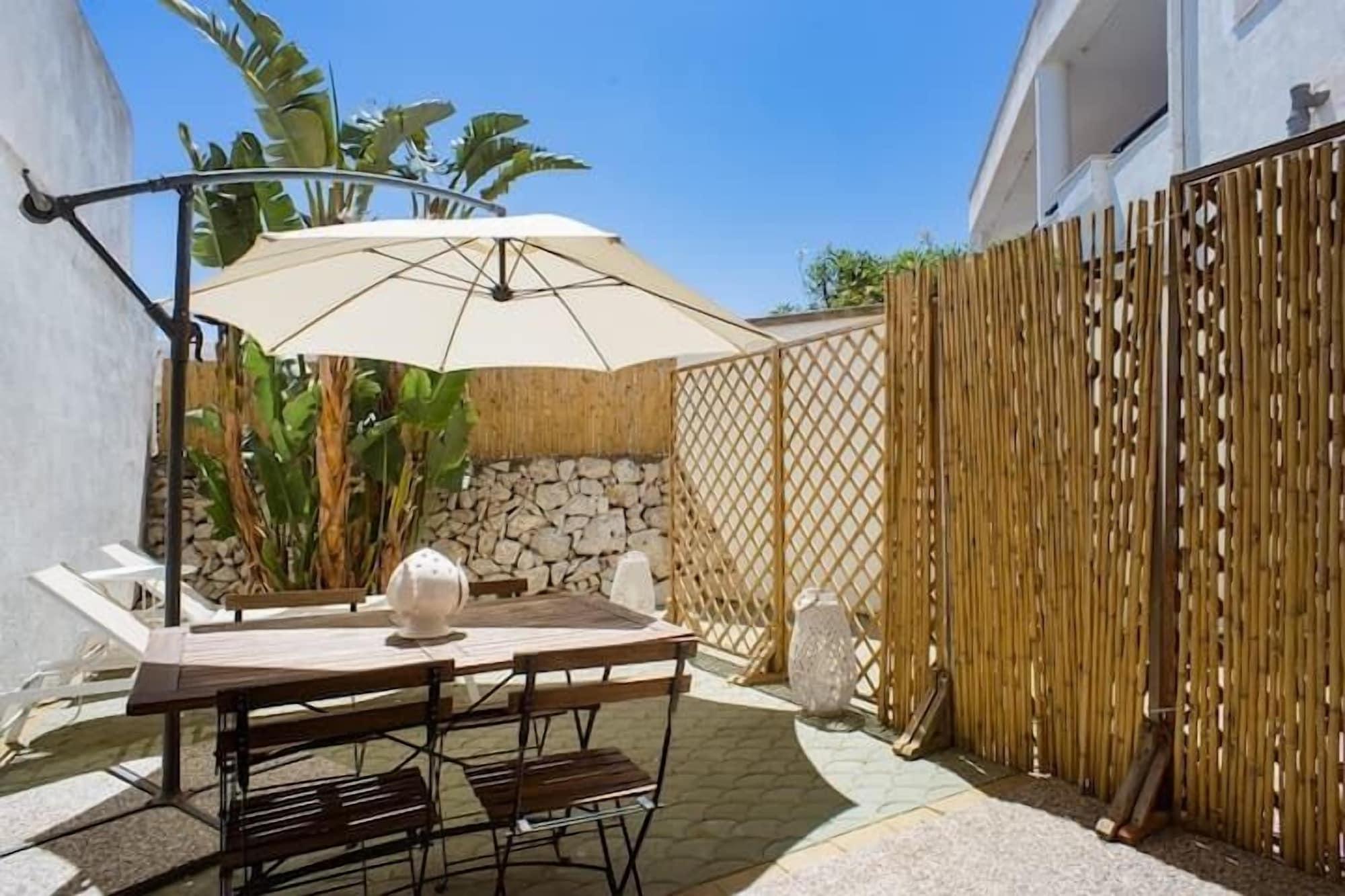Vista Exterior Biancaleuca Rooms & Suite