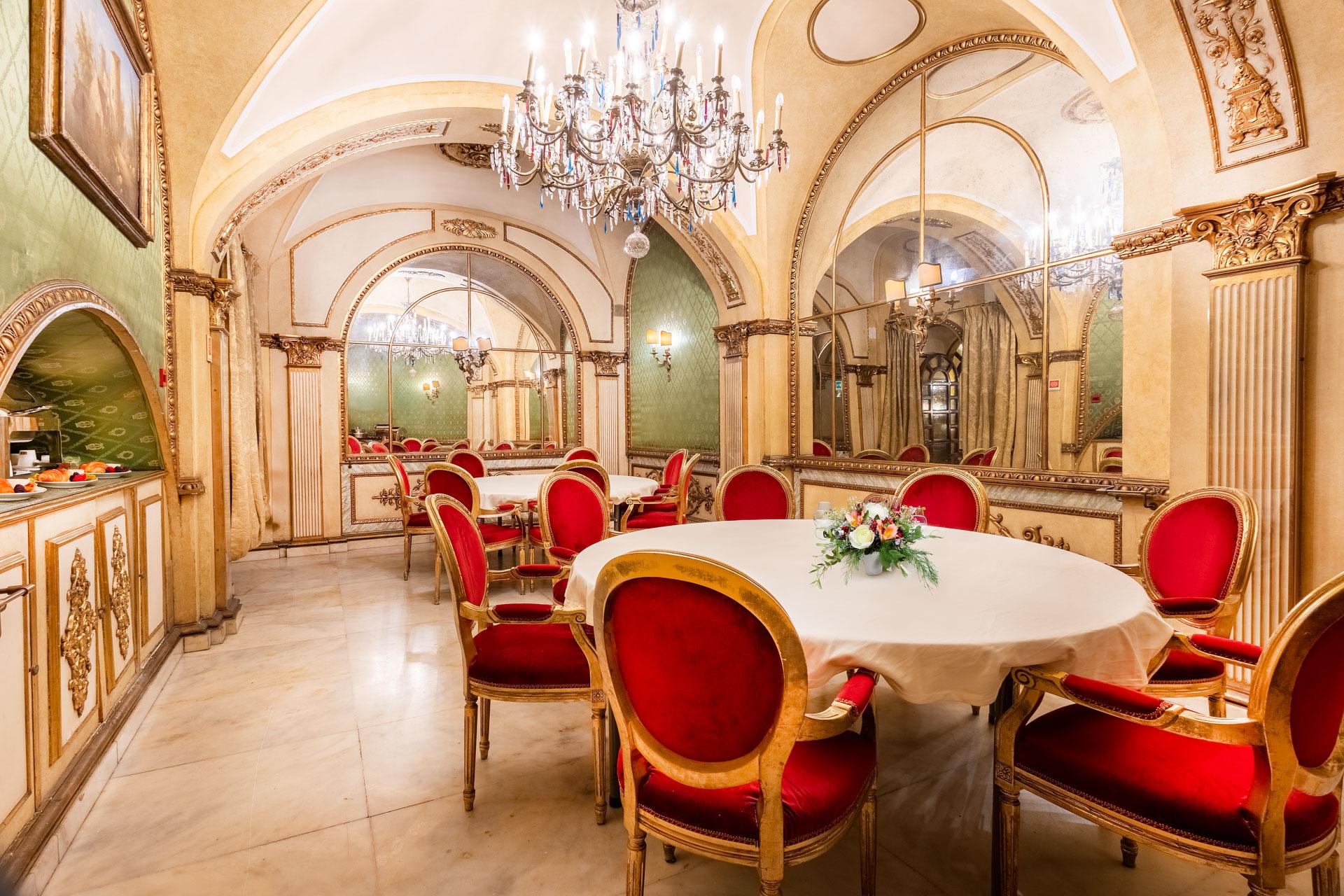Restaurant Des Epoques Hotel